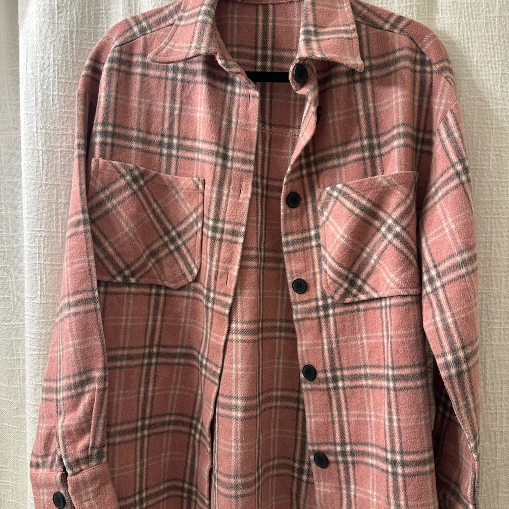 Pink Lily Casual Pink Plaid Button-Down Shirt